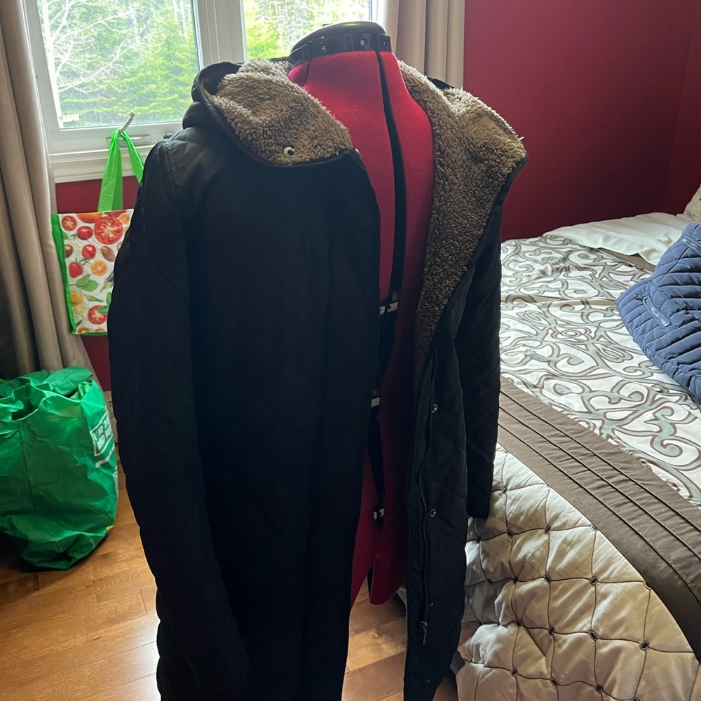 Size medium black jacket jeno neuman collection